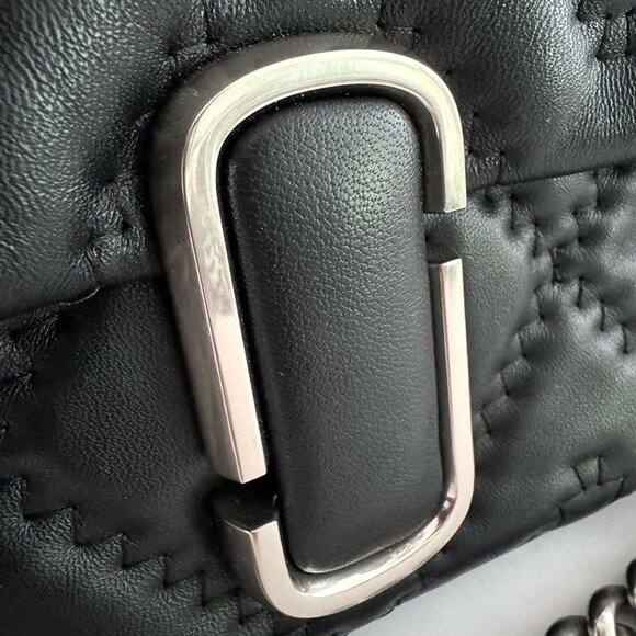 MARC JACOBS
Lambskin Quilted J Marc Large Shoulder Bag Black - Picture 6 of 8